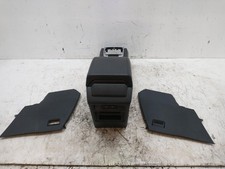  DISCOVERY SPORT CENTRE