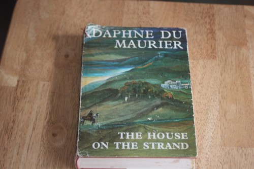 The house - the, strand