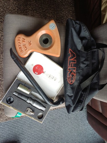 Alko wheel lock - wheel,