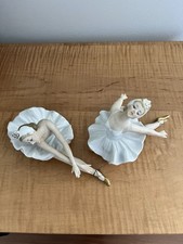 VINTAGE PAIR OF ANDREA BY SADEK DANCING BALLERINA PORCELAIN FIGURINES 8191 JAPAN