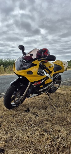 Suzuki gsxr 600 - gsxr,