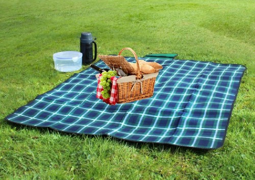 Traditional picnic blanket rug - blanket,