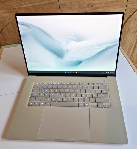 Asus zenbook a16 - asus,