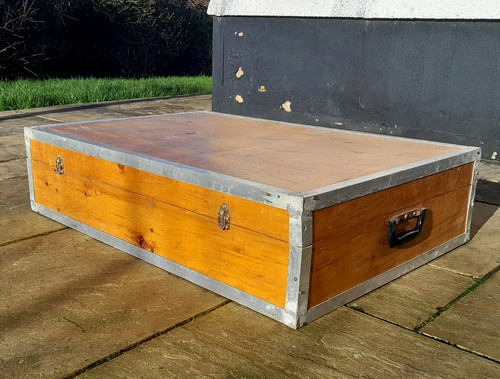 Large shallow vintage - 3', x