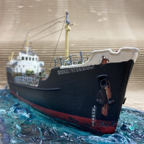 Coastal tanker shell - shell, welder
