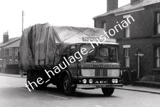 THH Truck Photos - AEC -