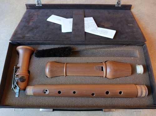 Kung swiss made wooden - swiss, tenor