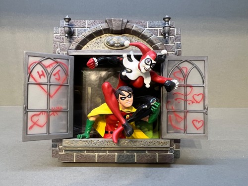 Harley quinn and robin - harley,