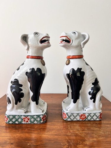 Pair chinese porcelain - porcelain, hand