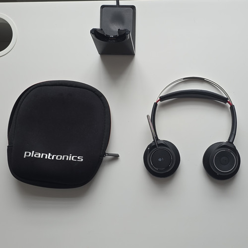 Plantronics voyager focus - voyager,