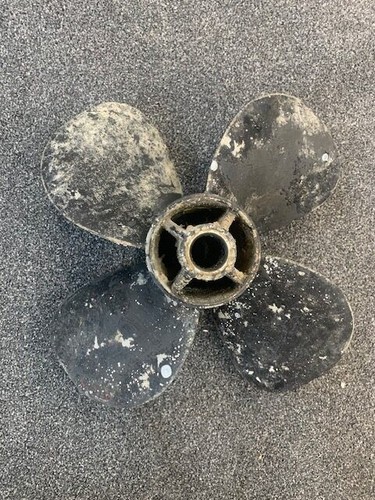 Volvo penta used propeller - used, i5