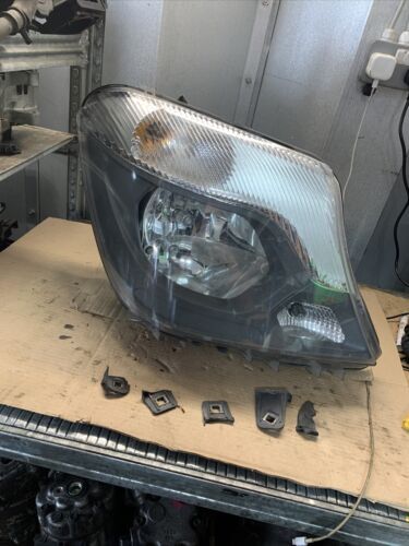 Mercedes sprinter headlight - ,