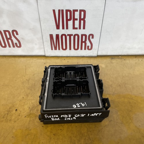 Ford fiesta mk8 - fuse, box
