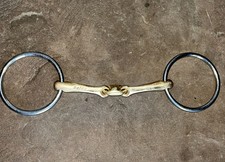 Neue Schule Loose Ring Single