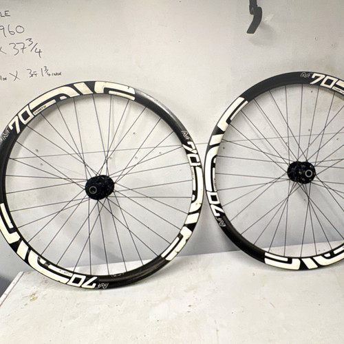 Enve m70 carbon wheelset - m70,