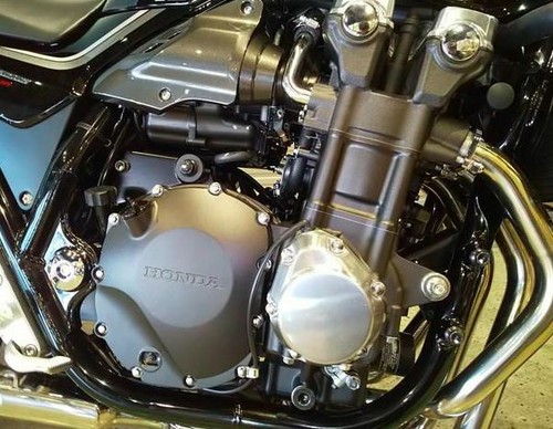 Honda cb1300 super four - honda,