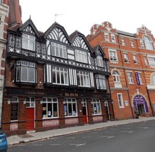 Photo Pub - The Old Vic