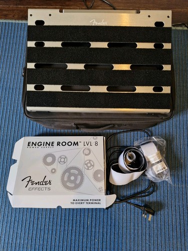Fender pedalboard with - fender,