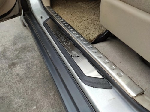 Glossy silver door sill - silver,