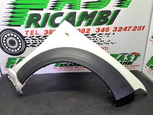 Front right fender nissan - front,