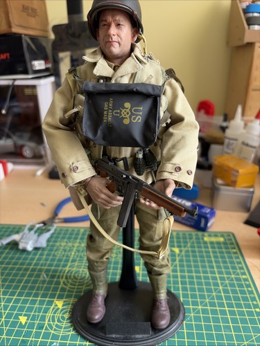 Tom hanks dragon did custom - hanks,
