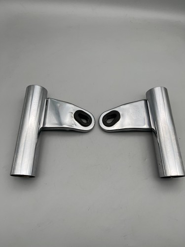 Yamaha 650 headlight holder - headlight,