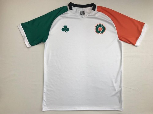 False tri colour football - false, 9