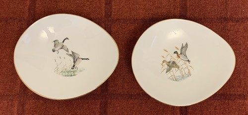 Crown staffordshire bird - 2, /