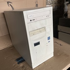 Vintage Pentium 2 Beige