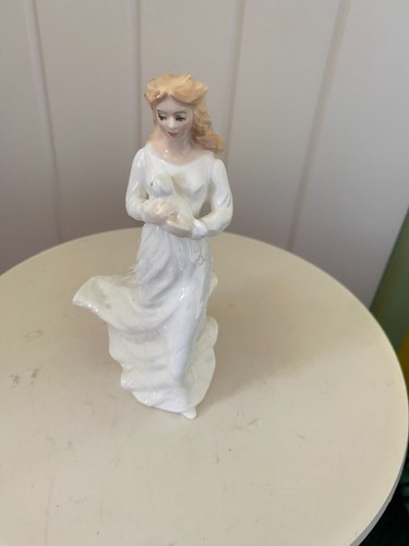 Royal doulton hn3389 loving - doulton,
