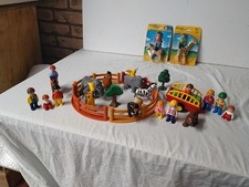 Playmobil 123 Lots of People + Animals