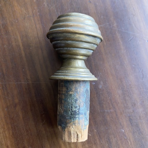 Vintage small beehive - small,