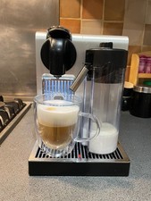 Nespresso Delonghi Lattissima