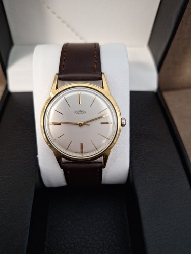 Vintage gold tone roamer - gold,