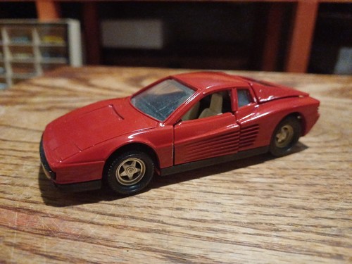 Matchbox superkings ferrari - matchbox,