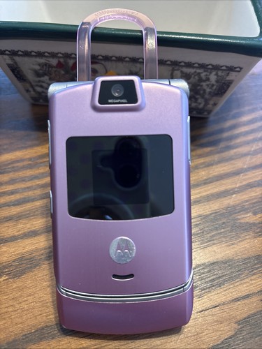 Motorola razr v3m pink - pink, flip