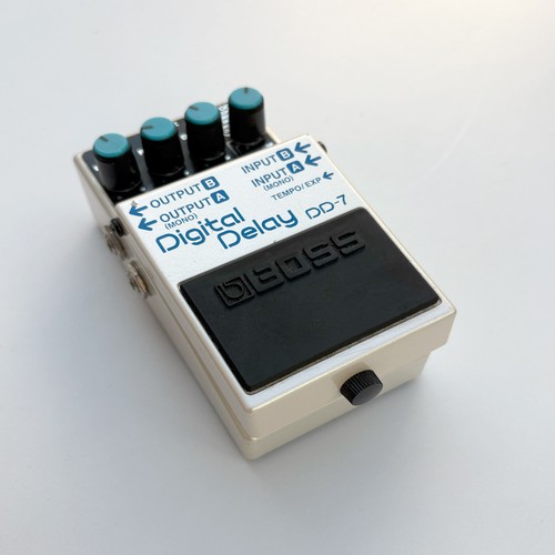 Boss digital delay pedal - dd-7,