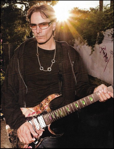 Steve vai ibanez universe - ibanez,