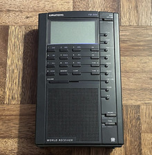 Vintage Grundig Yacht Boy 500 World Receiver YB500 FM/MW/LW/SW