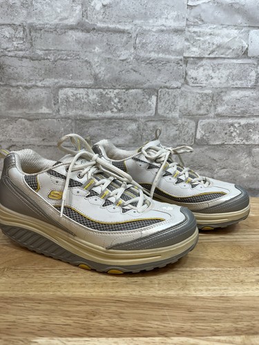 Sketchers shape fitness - up,
