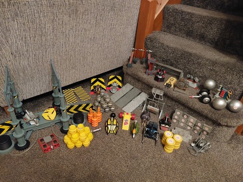 Robot wars pullback toys - toys, huge