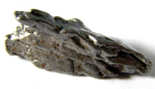 GENUINE CAMPO DE CIELO METEORITE PIECE - 2.5 x 1.3 x 1.0 cms 8.56 gms #13