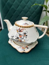 Vintage Crown Ducal Bird &