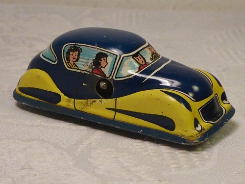 Old ddr tin - tin, car
