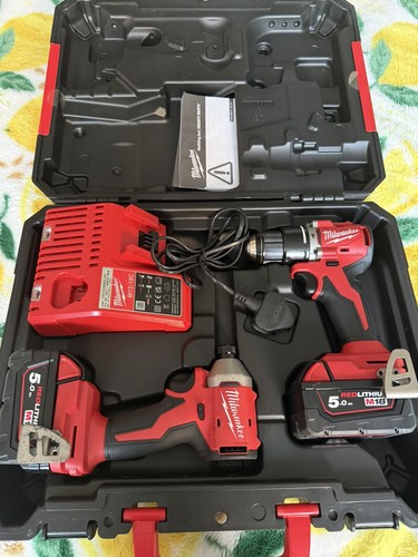 Milwaukee combi drill - combi,