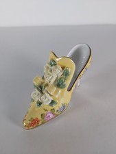 Victorian Style Regal