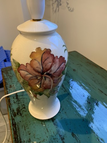 Moorcroft table lamp - moorcroft,