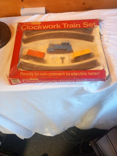 Triang hornby clockwork - triang,
