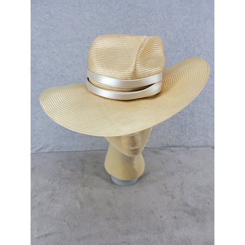 Philip treacy london cream - philip,