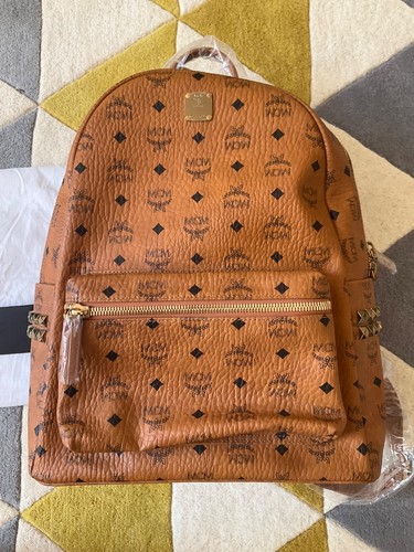 Mcm authentic visetos style - mcm,